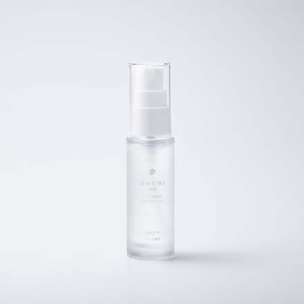 awoni me いちご化粧⽔